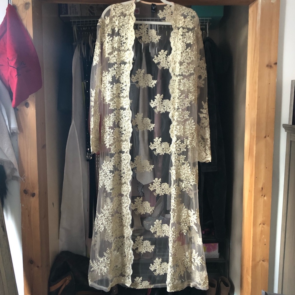 NWOT Windsor Gold Lace coat
